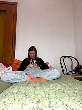 ella grays online show from December 20, 5:49 pm