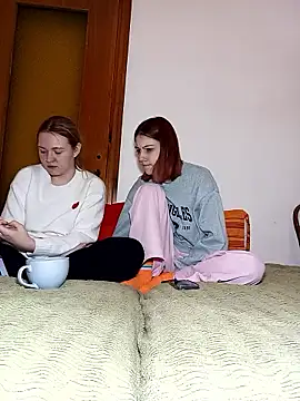 ella grays online show from January 9, 5:09 pm