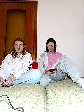 ella grays online show from January 11, 5:31 pm