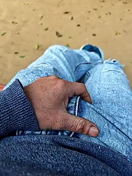 faaseel online show from January 10, 10:43 am