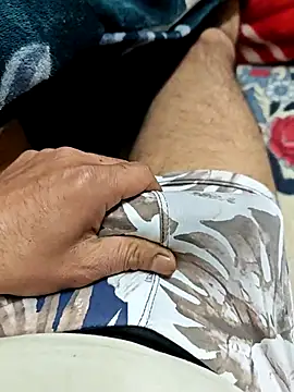 Snapshot of faaseel chatting on February 8, 5:10 pm faaseel online show from February 8, 5:10 pm