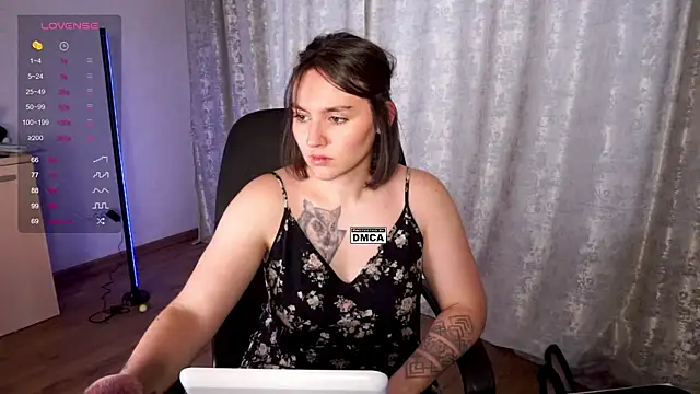 Hoot owl cb online show from November 7, 4:06 am