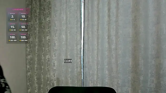 Snapshot of Hoot_owl_cb chatting on January 31, 2:04 am Hoot owl cb online show from January 31, 2:04 am