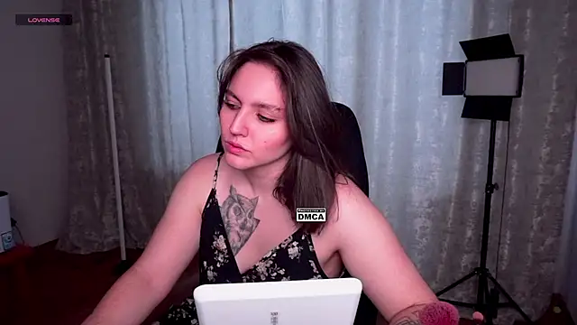 Hoot owl cb online show from February 25, 2:01 am