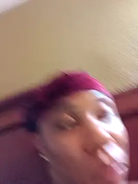 Snapshot of ShaeDaStud chatting on December 13, 8:04 pm ShaeDaStud online show from December 13, 8:04 pm