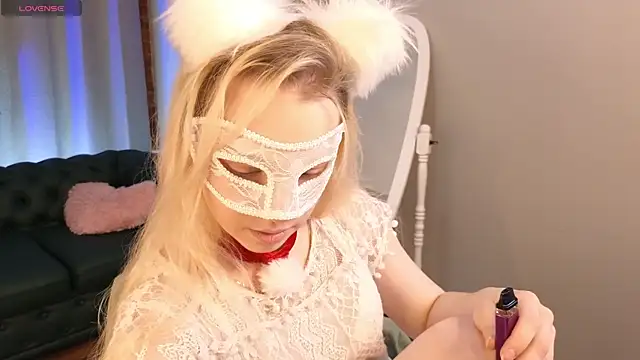 Snapshot of jeancolex chatting on December 21, 5:14 am jeancolex online show from December 21, 5:14 am