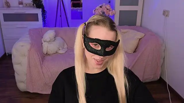 Snapshot of jeancolex chatting on December 15, 12:17 pm jeancolex online show from December 15, 12:17 pm