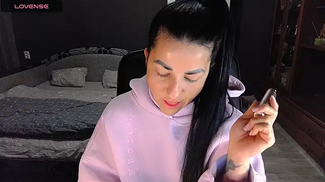 Snapshot of Aria_Dl chatting on January 13, 3:16 pm Aria Dl online show from January 13, 3:16 pm