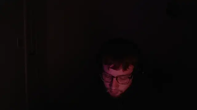 PrettyGinger online show from December 24, 9:00 pm