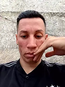 Snapshot of FlacoDani chatting on October 23, 2:16 pm FlacoDani online show from October 23, 2:16 pm