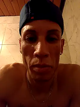 Snapshot of FlacoDani chatting on October 31, 5:53 pm FlacoDani online show from October 31, 5:53 pm