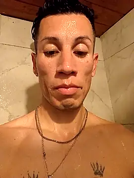 Snapshot of FlacoDani chatting on October 18, 5:15 pm FlacoDani online show from October 18, 5:15 pm