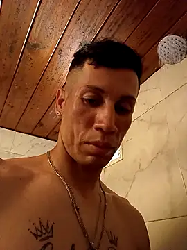 FlacoDani online show from December 4, 4:28 pm