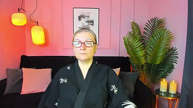 AlexandraKind online show from October 23, 1:43 pm