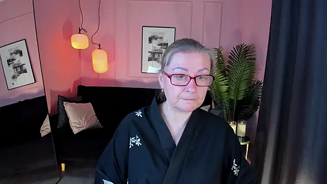 AlexandraKind online show from September 20, 1:38 pm