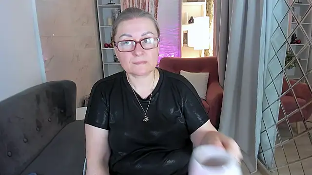 AlexandraKind online show from January 14, 2:04 am