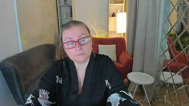 AlexandraKind online show from December 13, 8:04 pm