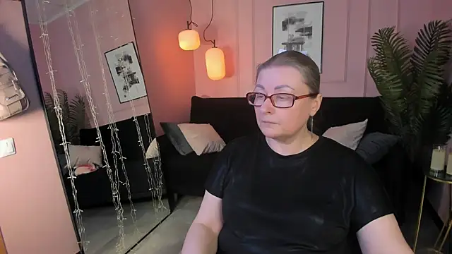 AlexandraKind online show from February 9, 1:58 am