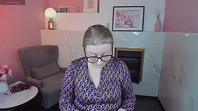 AlexandraKind online show from February 25, 12:27 pm