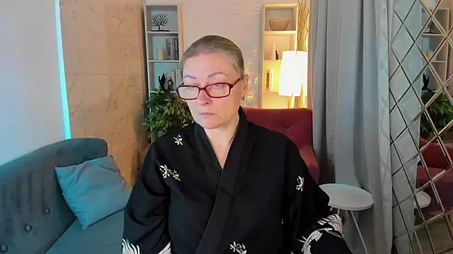 AlexandraKind online show from November 10, 1:38 pm