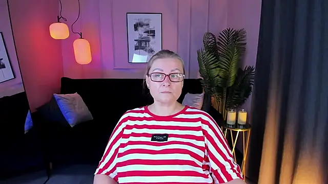 AlexandraKind online show from September 10, 1:43 pm