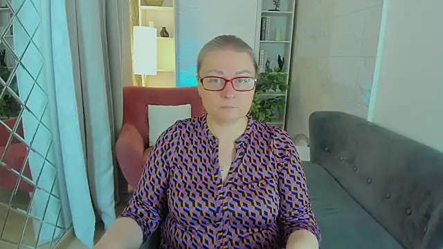 AlexandraKind online show from December 14, 8:47 pm