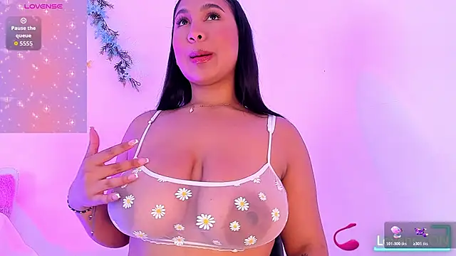  karenestrada online show from November 13, 3:10 am