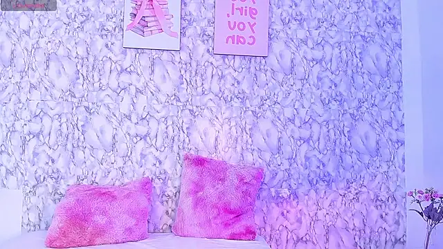  karenestrada online show from March 31, 3:52 am