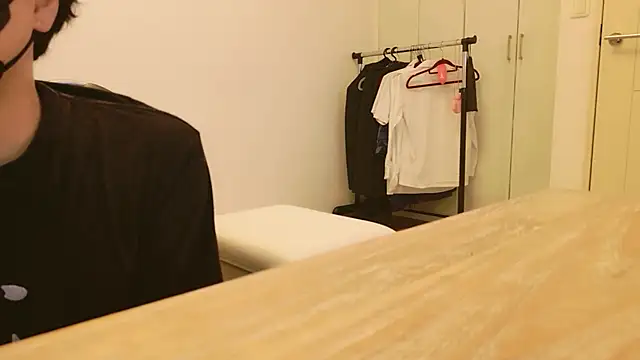 Snapshot of undo-busoku69 chatting on October 12, 11:33 am undo-busoku69 online show from October 12, 11:33 am