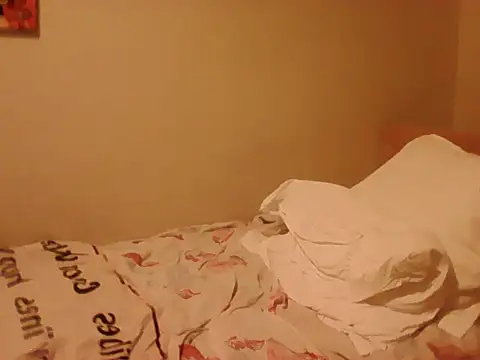 housewife shantie online show from March 19, 7:25 pm