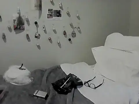 housewife shantie online show from December 1, 12:50 pm