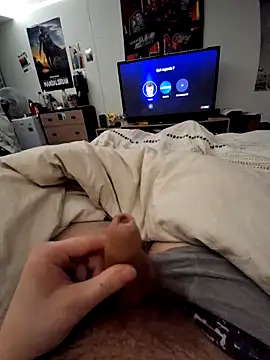 Snapshot of stev3w chatting on March 21, 9:01 pm stev3w online show from March 21, 9:01 pm