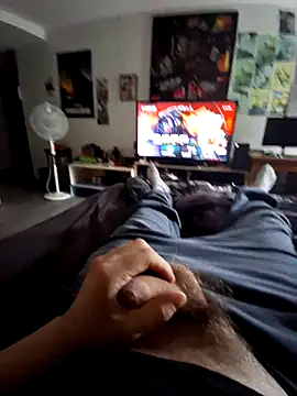 Snapshot of stev3w chatting on October 24, 3:11 pm stev3w online show from October 24, 3:11 pm