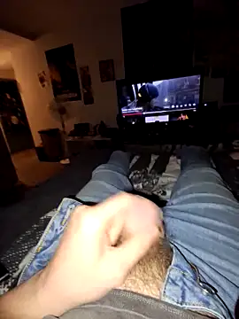 Snapshot of stev3w chatting on November 25, 5:35 pm stev3w online show from November 25, 5:35 pm