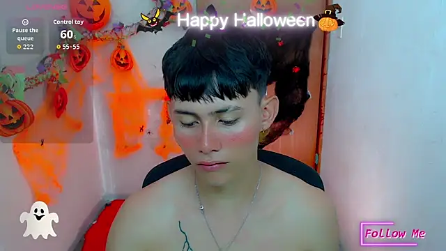 Snapshot of tanjiro_cute chatting on November 2, 9:14 am tanjiro cute online show from November 2, 9:14 am