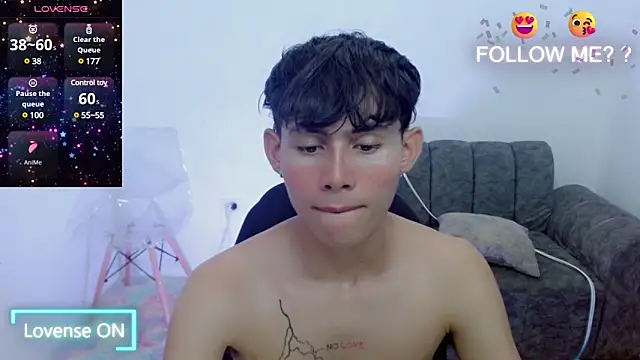 Snapshot of tanjiro_cute chatting on February 27, 6:24 am tanjiro cute online show from February 27, 6:24 am