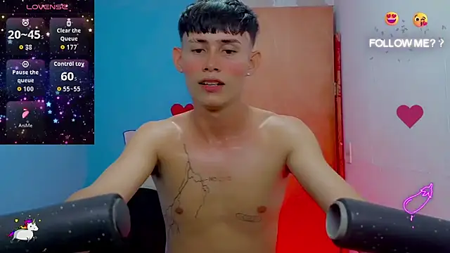 Snapshot of tanjiro_cute chatting on June 9, 2:34 am tanjiro cute online show from June 9, 2:34 am