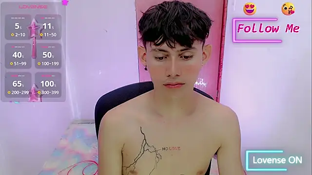 Snapshot of tanjiro_cute chatting on February 10, 2:41 am tanjiro cute online show from February 10, 2:41 am