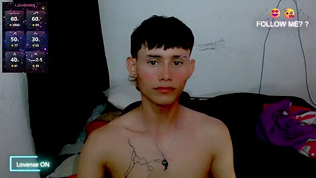 Snapshot of tanjiro_cute chatting on November 3, 11:08 pm tanjiro cute online show from November 3, 11:08 pm