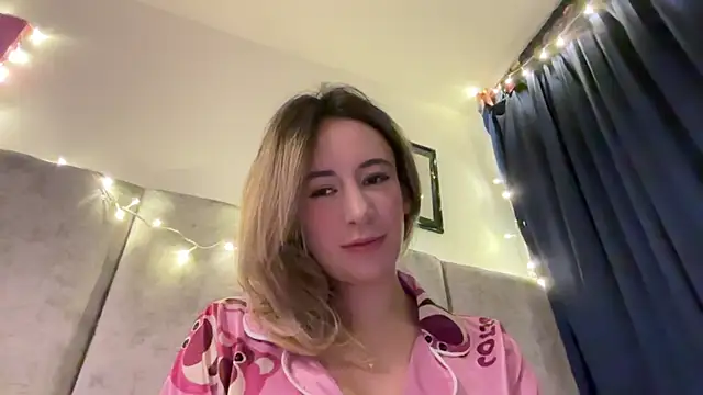 Gabby cruz  online show from December 6, 3:02 am