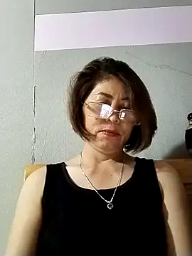 Baby-tits2024 online show from March 21, 3:02 pm