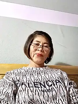 Baby-tits2024 online show from September 13, 1:55 pm