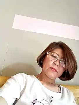 Baby-tits2024 online show from March 15, 6:25 am