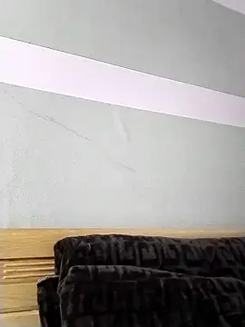 Baby-tits2024 online show from March 5, 3:29 pm