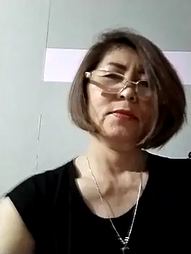 Baby-tits2024 online show from March 20, 2:42 pm