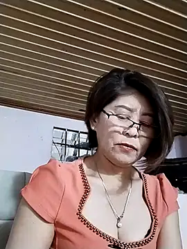 Baby-tits2024 online show from October 8, 2:18 pm