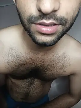 Snapshot of Vignesh3246 chatting on July 18, 1:09 pm Vignesh3246 online show from July 18, 1:09 pm