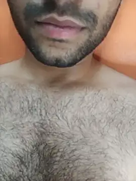 Snapshot of Vignesh3246 chatting on July 14, 5:41 pm Vignesh3246 online show from July 14, 5:41 pm