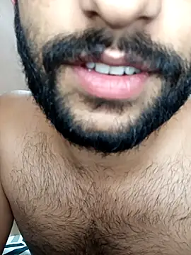 Vignesh3246 online show from January 8, 4:46 pm
