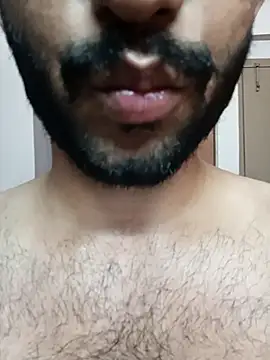 Snapshot of Vignesh3246 chatting on October 6, 6:30 pm Vignesh3246 online show from October 6, 6:30 pm